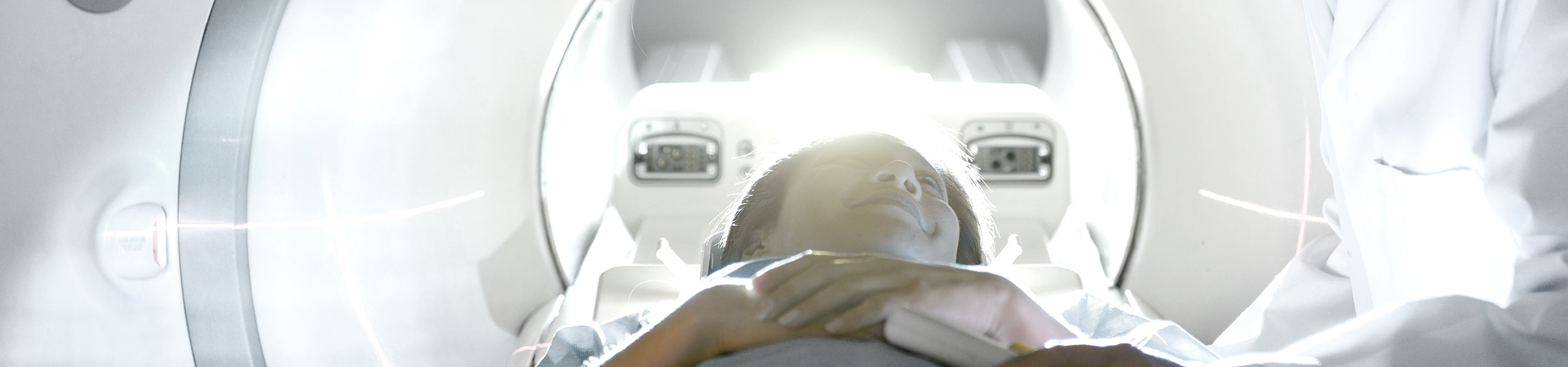 ID-Teaser-Rebrush-Application-Medical-Pic